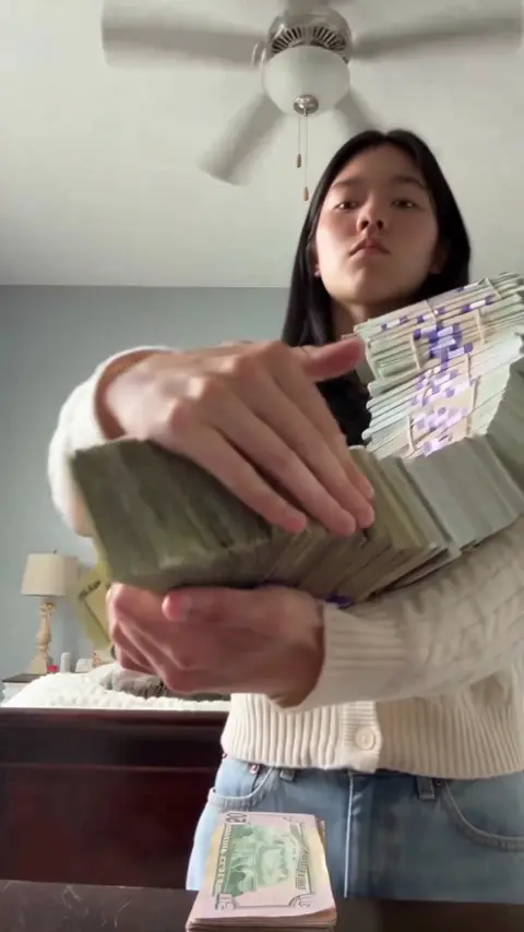 Money Flex template